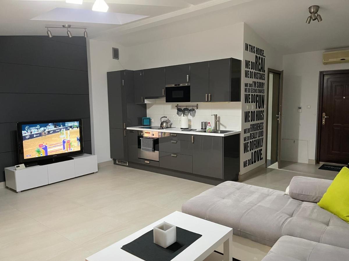 Apartament Rodzinny Ostrowiec Sw Ostrowiec Swietokrzyski Ngoại thất bức ảnh